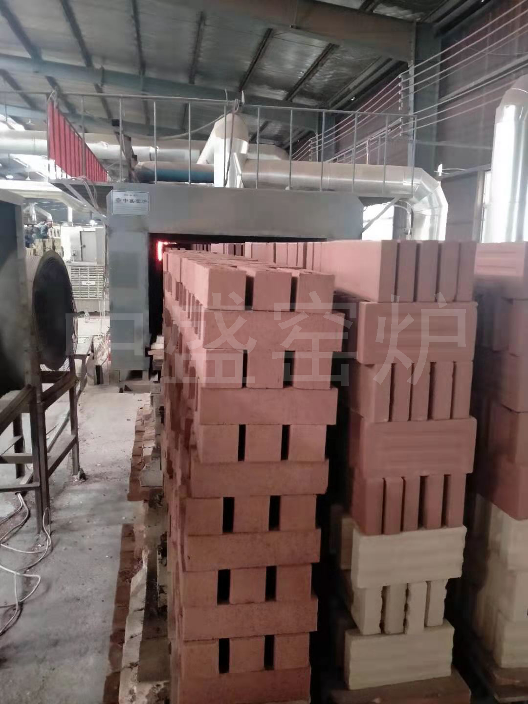 云夢100M廣場磚隧道窯